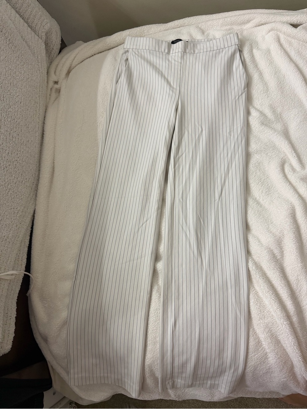 Rachel Zoe Men's White Pinstripe Dress Pants - Tailored Look